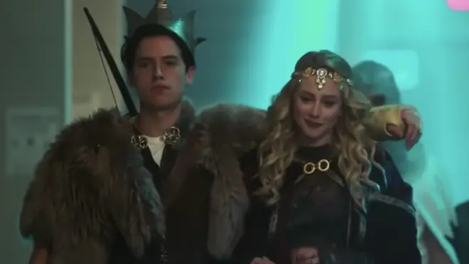 Cole Sprouse and Lili Reinhart as young FP and Alice
