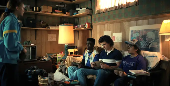 Stranger Things 4: Max gives letters to Lucas, Dustin and Steve