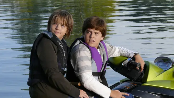 Cole and Dylan Sprouse, The Kings Of Appletown