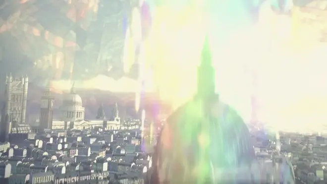 Shots of famous London Landmarks can be seen in Taylor's new video