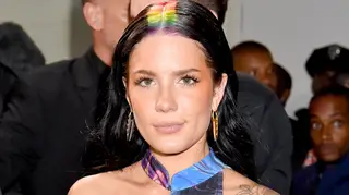 Halsey backstage during the 2019 MTV Video Music Awards.